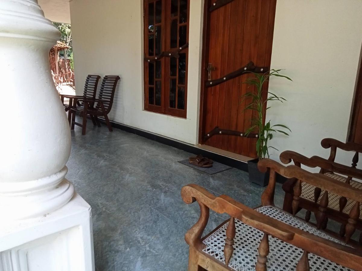 Induwara Safari Resort اوداوالاوي المظهر الخارجي الصورة