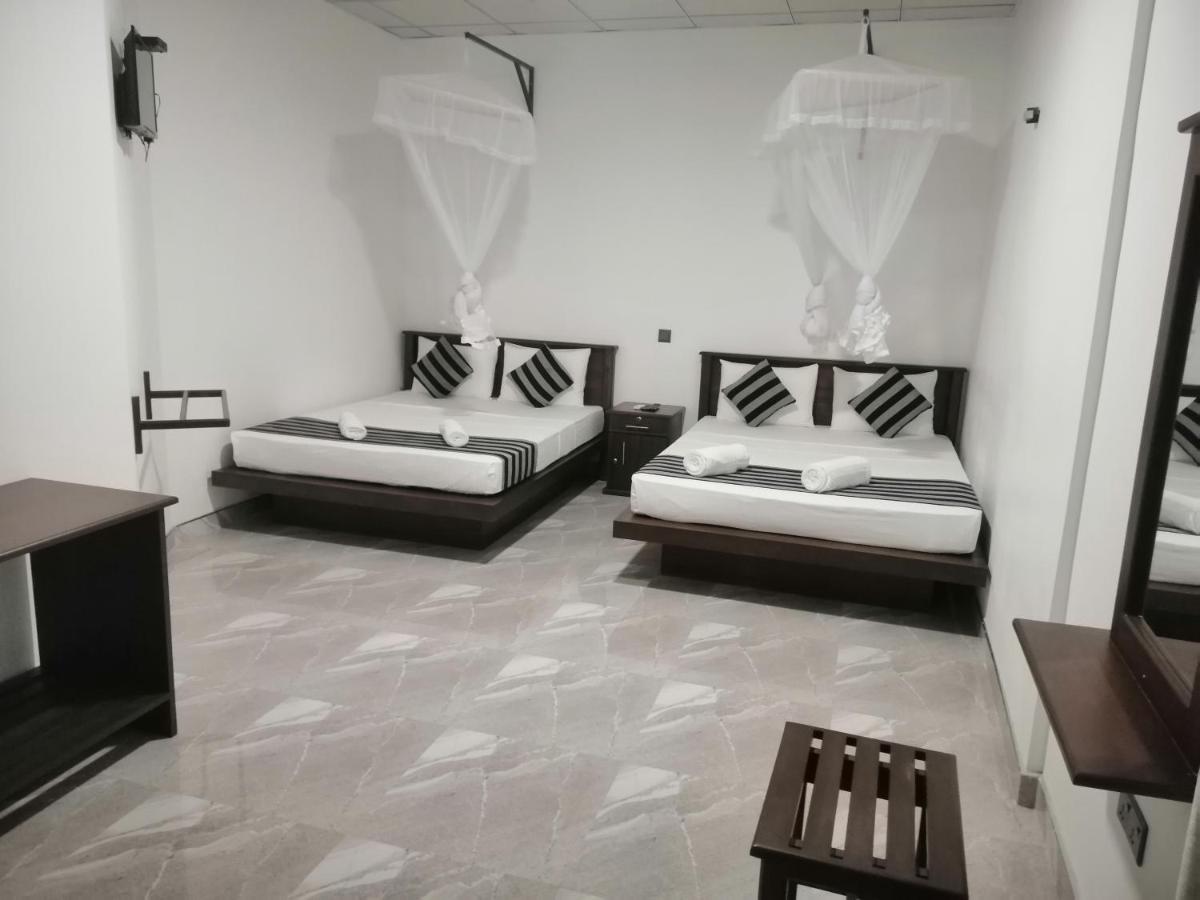 Induwara Safari Resort اوداوالاوي المظهر الخارجي الصورة