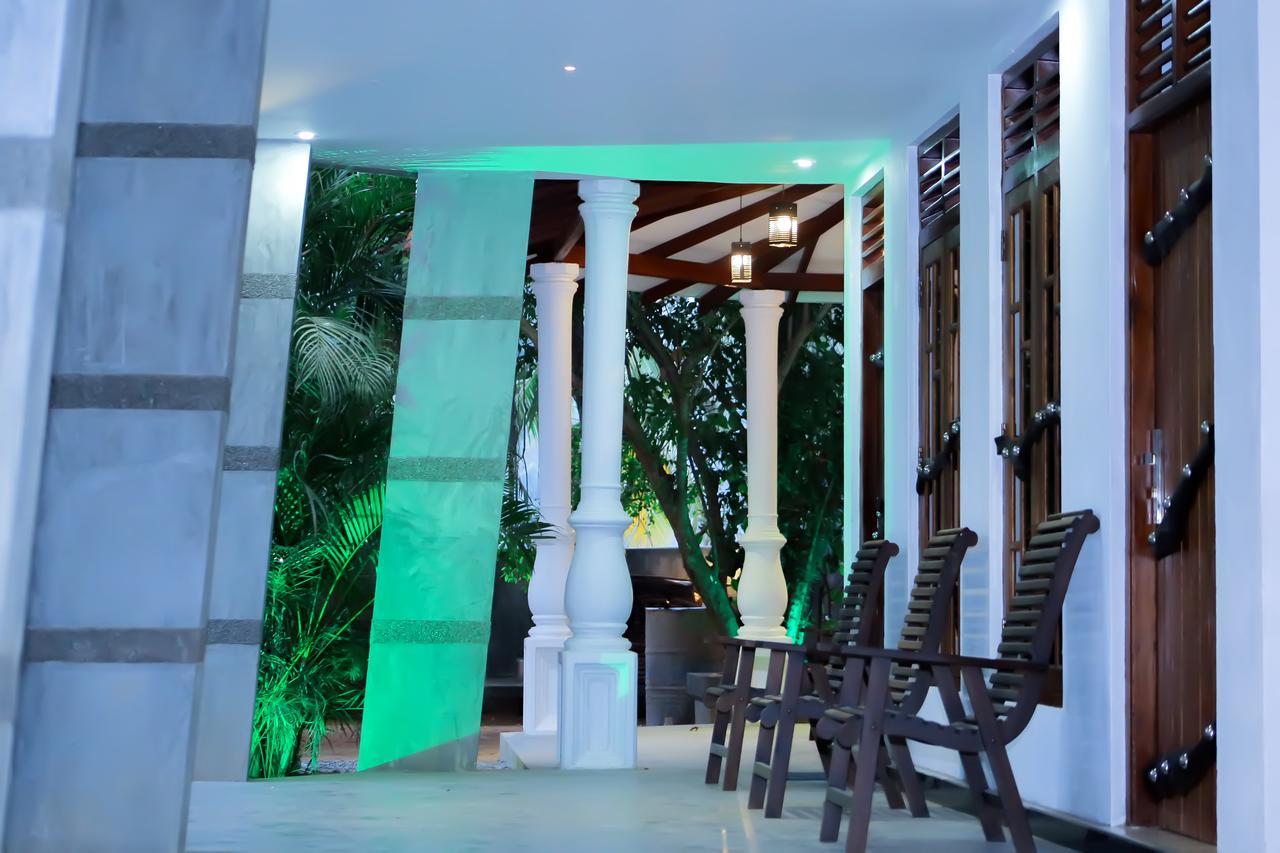 Induwara Safari Resort اوداوالاوي المظهر الخارجي الصورة