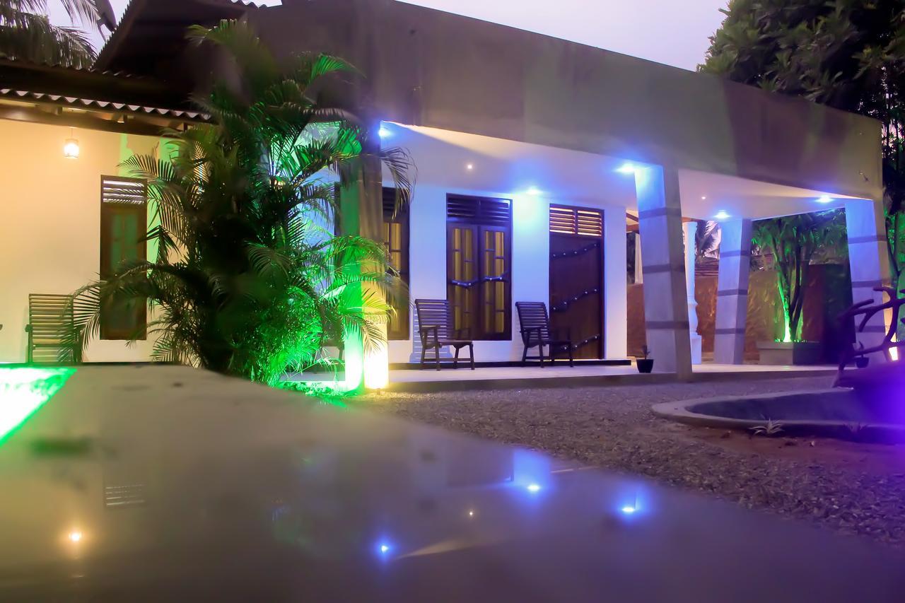 Induwara Safari Resort اوداوالاوي المظهر الخارجي الصورة
