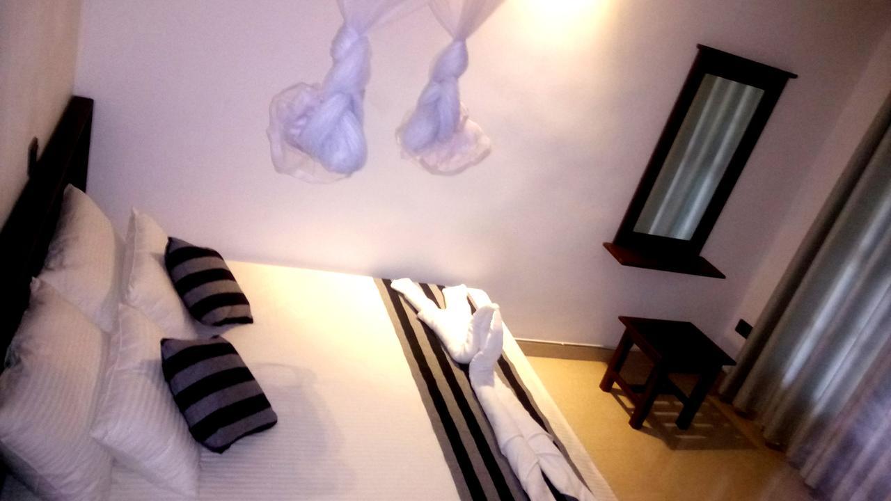 Induwara Safari Resort اوداوالاوي المظهر الخارجي الصورة