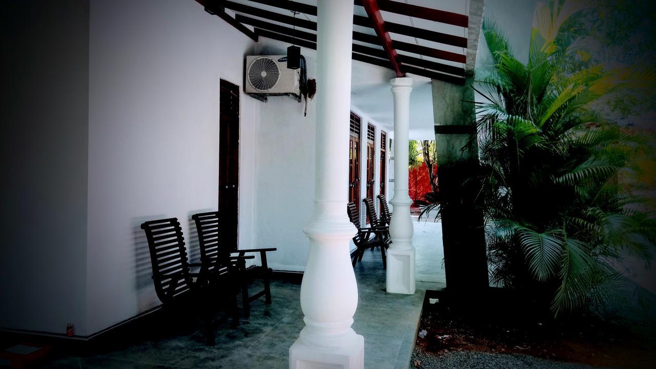 Induwara Safari Resort اوداوالاوي المظهر الخارجي الصورة